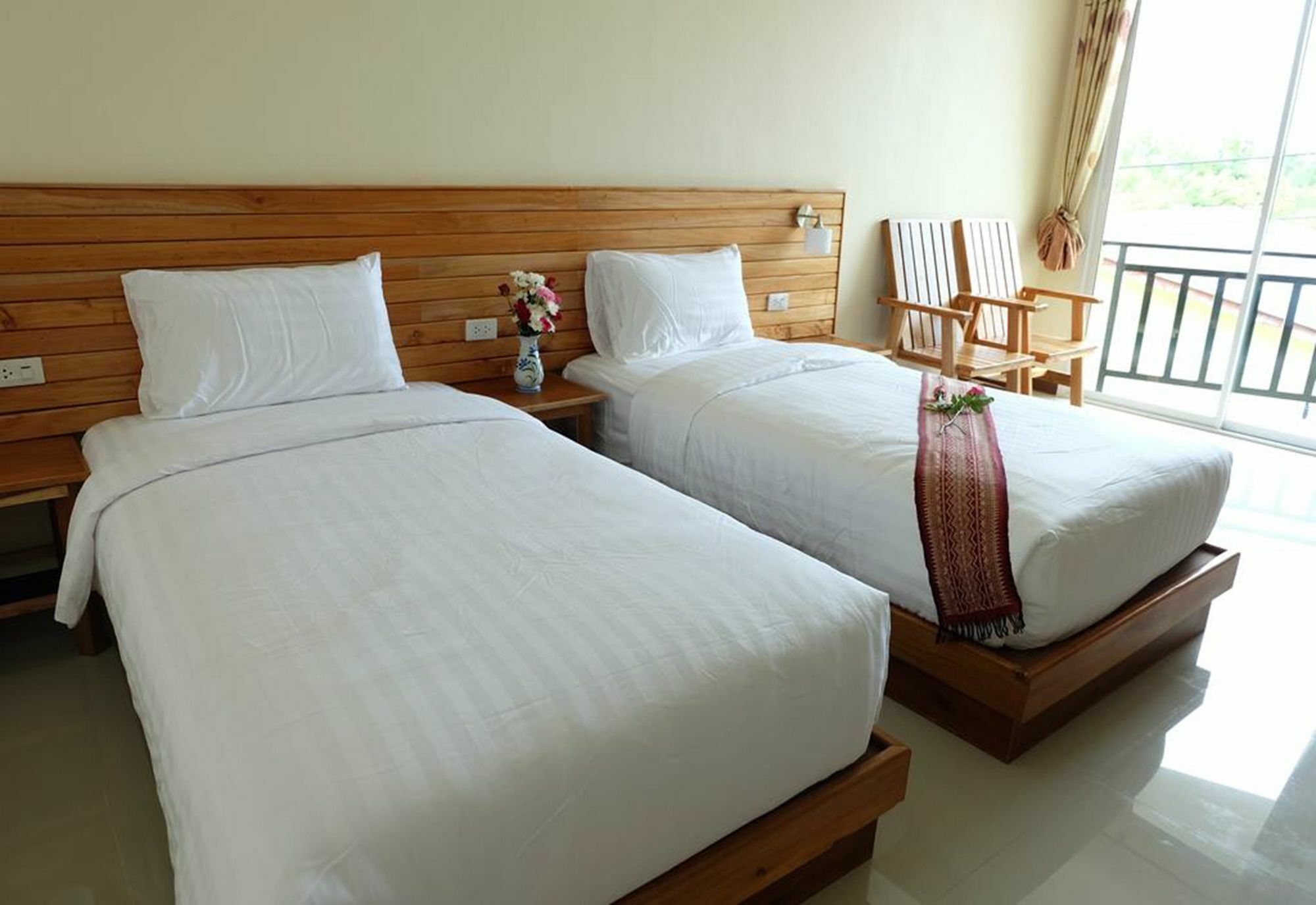 Chatin Guesthouse Khao Lak Exterior foto