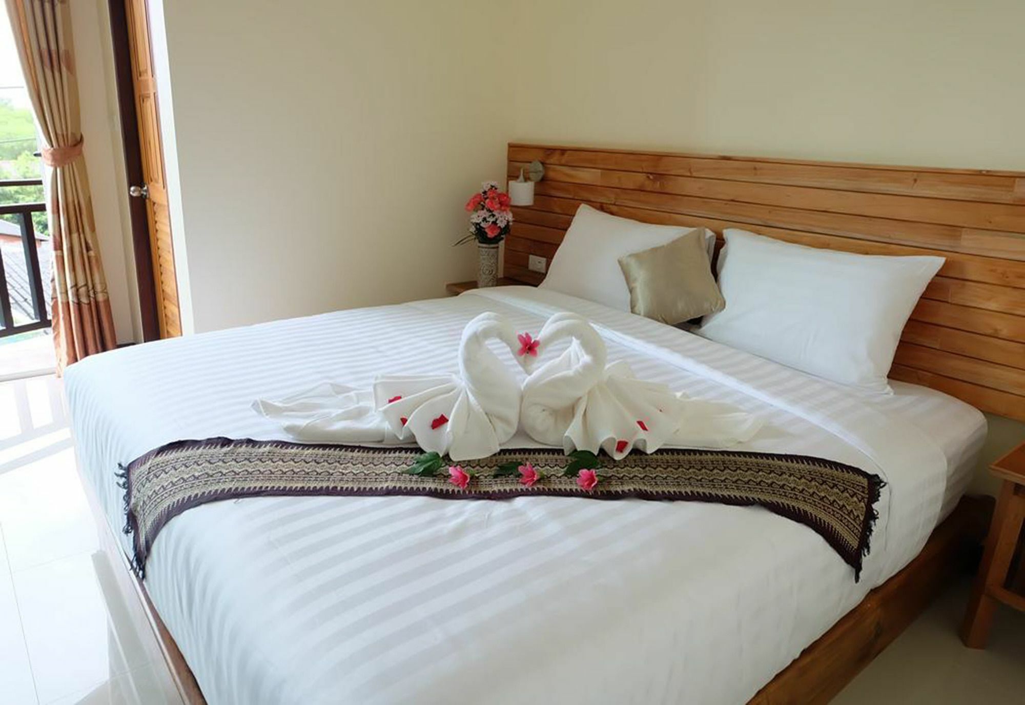 Chatin Guesthouse Khao Lak Exterior foto